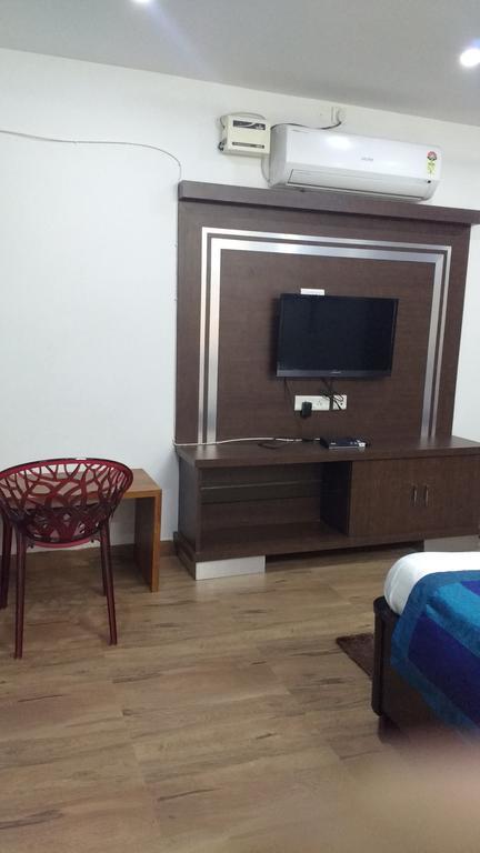 Hitech Shilparamam Guest House ハイデラバード エクステリア 写真