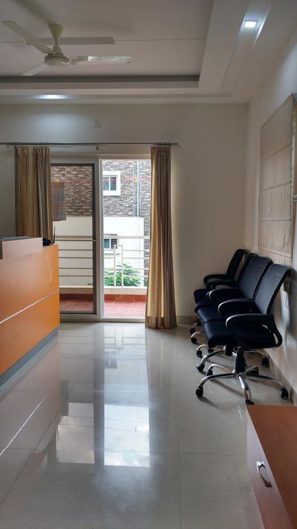 Hitech Shilparamam Guest House ハイデラバード エクステリア 写真