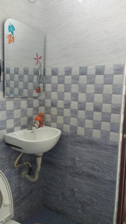 Hitech Shilparamam Guest House ハイデラバード エクステリア 写真
